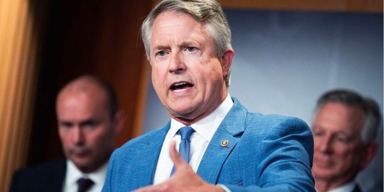 GOP senator pitches ‘Black Friday’ Obamacare fix that bridges Democrat, Republican demands